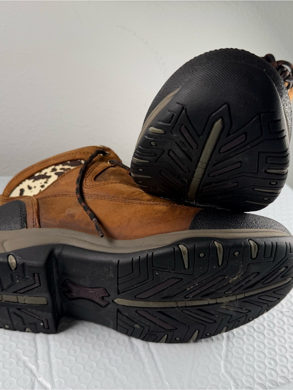 Ariat Terrain Waterproof ATS Brown Leather Hiking Boots Cow Print Men’s 10B - Picture 7 of 7